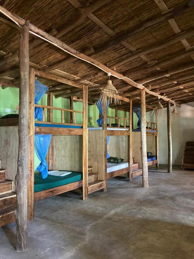 Soul Rebel Lodge & Backpackers Nkhata Bay ภายนอก รูปภาพ